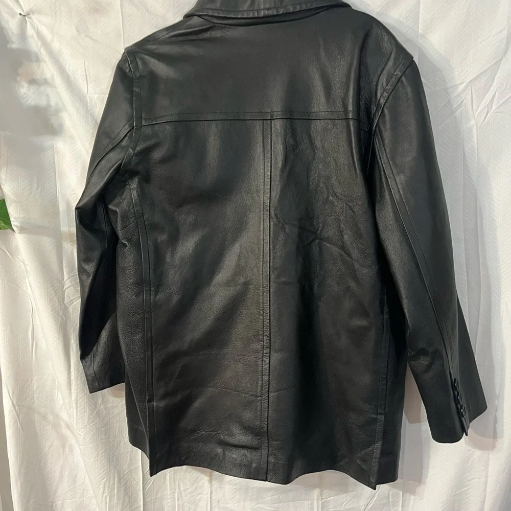 Real‎ Comfort Leather Coat with front pockets. men’s